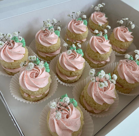 Exposed Cupcake Set